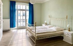 FeWo Art Deco